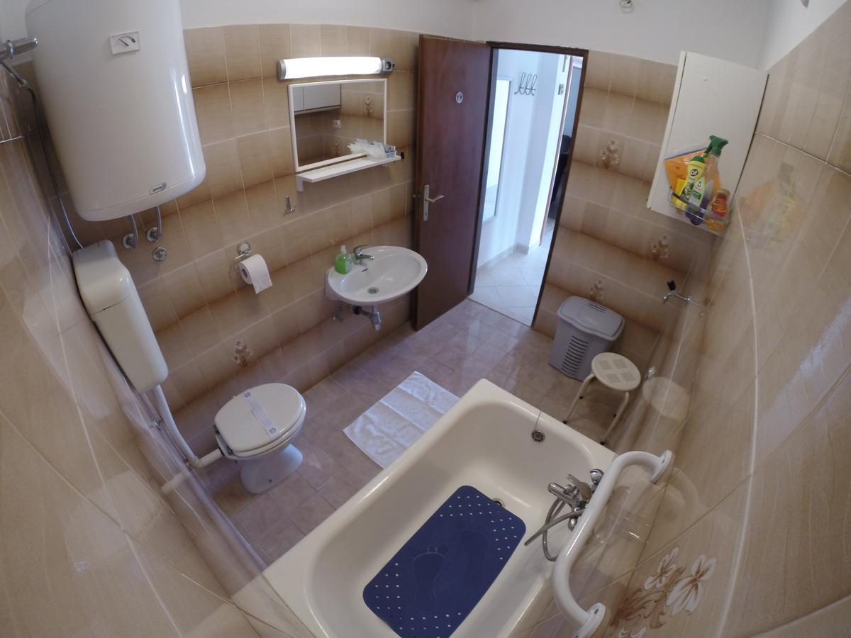 Apartment A. Zizic Slatine Luaran gambar